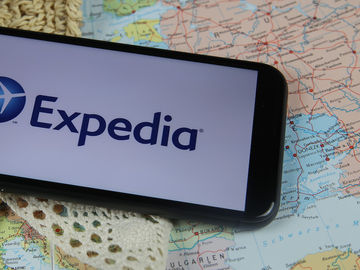 Expedia Group announces ugly split with Hopper